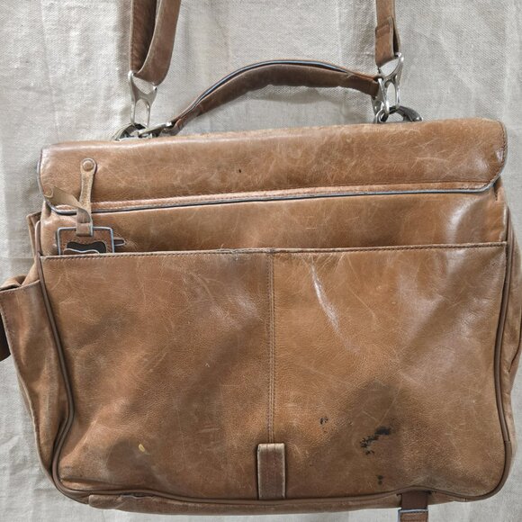 VINTAGE ITALIAN LEATHER MESSENGER LAPTOP BAG ATTACHE. 30 YRS OLD PERFECTLY WORN - Picture 5 of 11